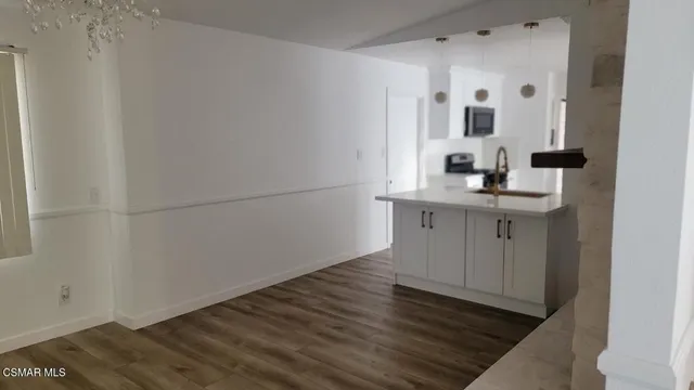 $4,300 | 1720 Elsinore Avenue, Oxnard, CA 93035