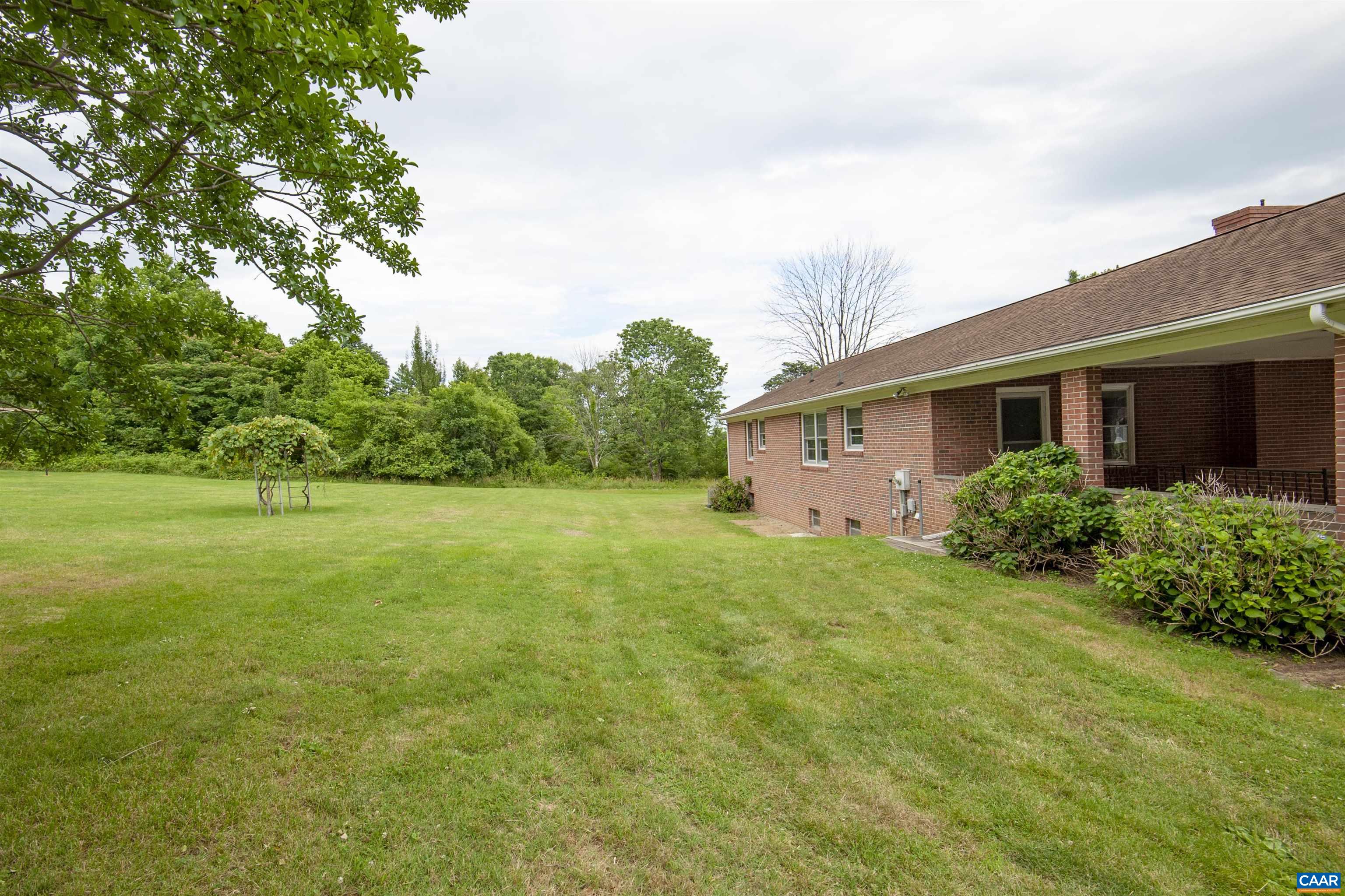 1604 Buck Road Crozet, VA 22932 - Photo 5 of 30 Gallery Image 5