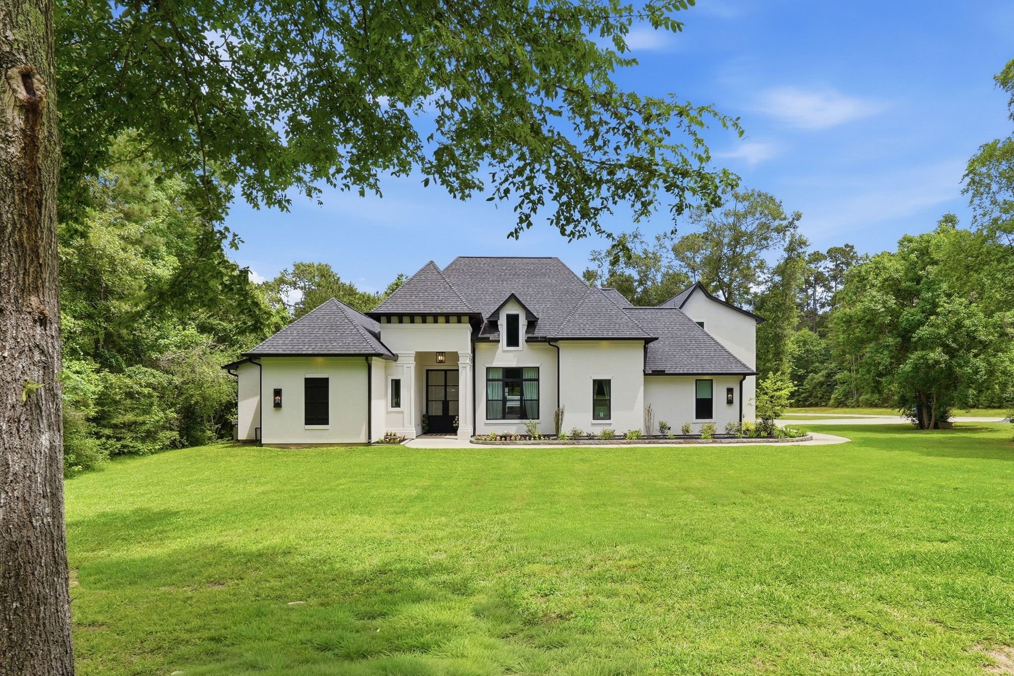 288 Fire Sky Road Huntsville, TX 77340 - Photo 2 of 48 Gallery Image 2