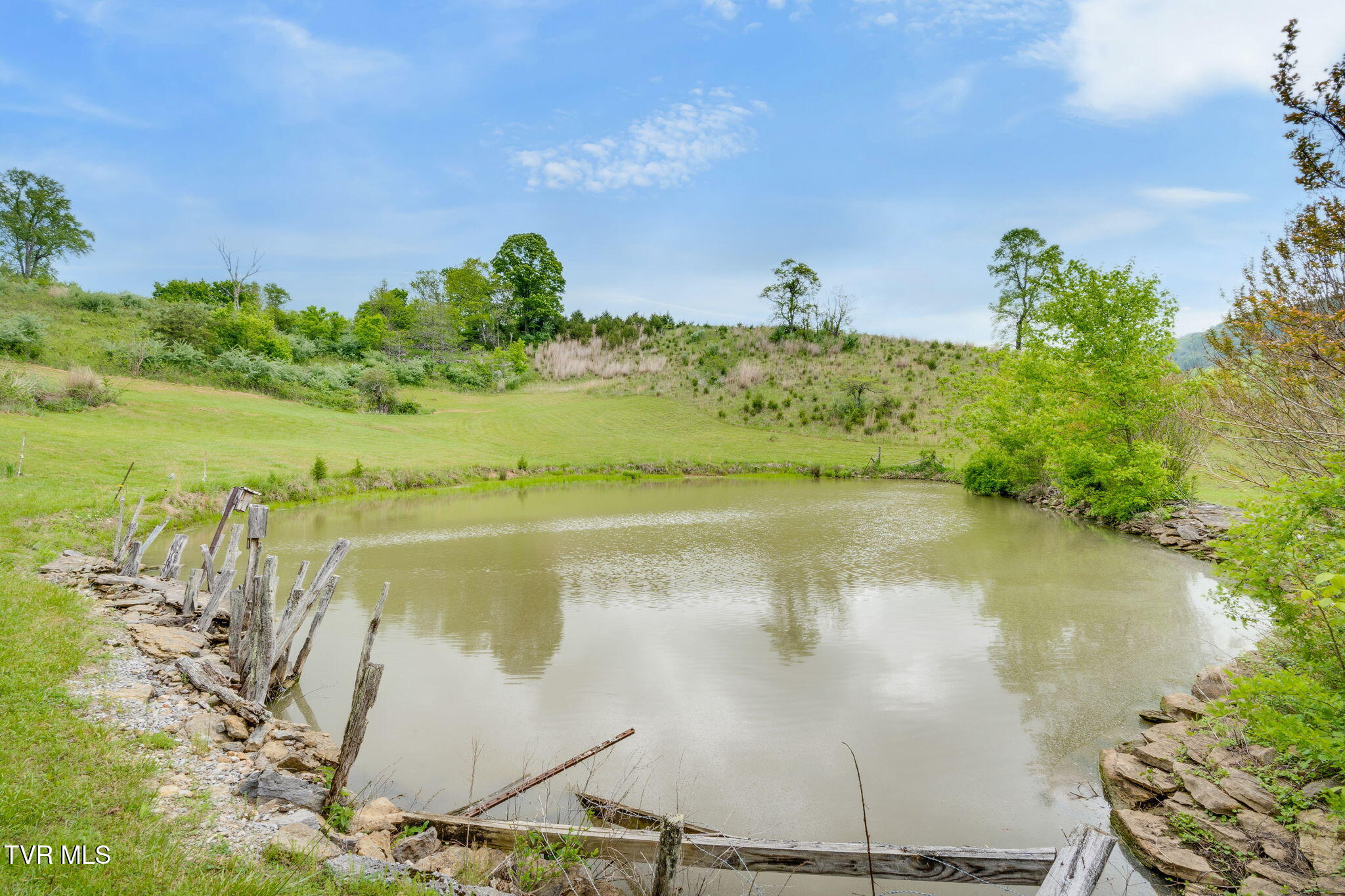 7328 Robinette Valley Road Duffield, VA 24244 - Photo 23 of 39 023