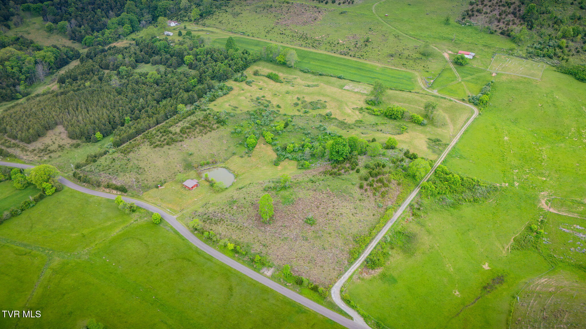 7328 Robinette Valley Road Duffield, VA 24244 - Photo 28 of 39 103