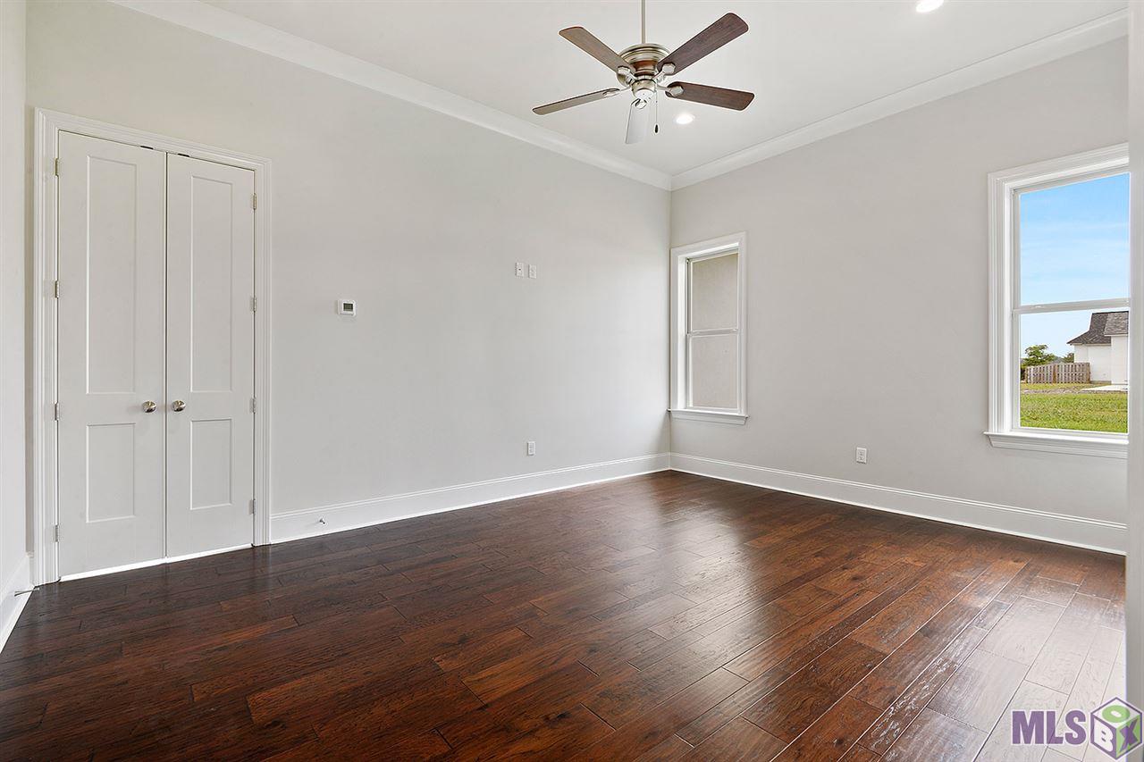 13612 Brook Point Drive Baton Rouge, LA 70810 - Photo 11 of 13 Gallery Image 11