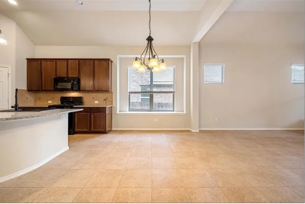 $2,200 | 608 Loma Cedro Bend, Leander, TX 78641