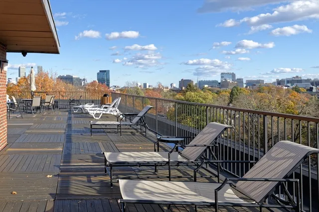 $710,000 | 125 Pleasant Street, Unit 201, Brookline, MA 02446