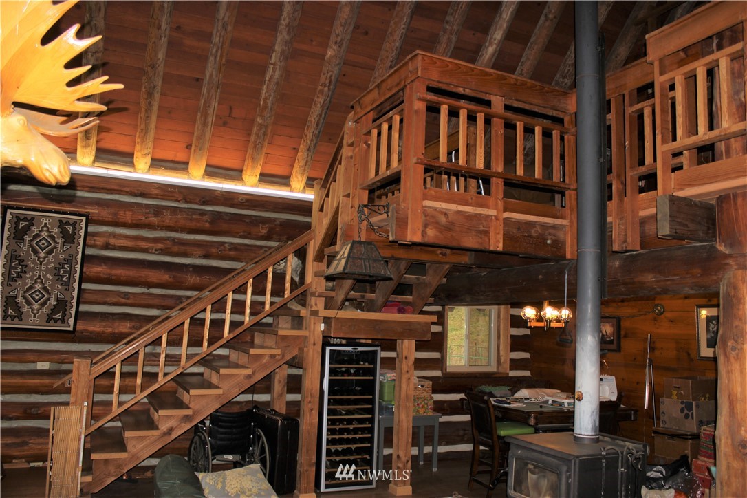 12625 211th Avenue Southwest Rochester, WA 98579 - Photo 14 of 40