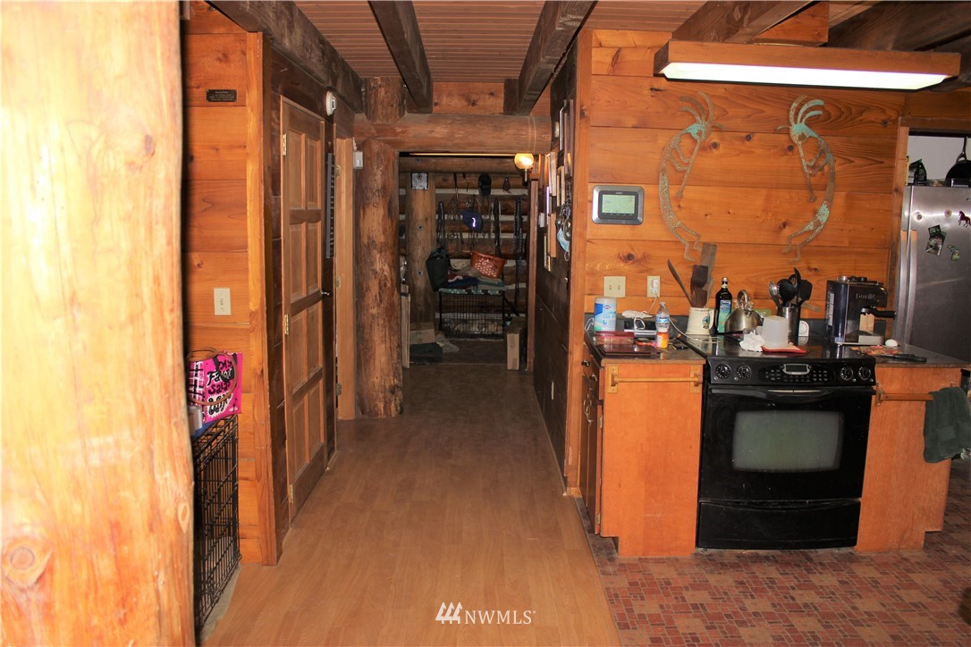 12625 211th Avenue Southwest Rochester, WA 98579 - Photo 17 of 40