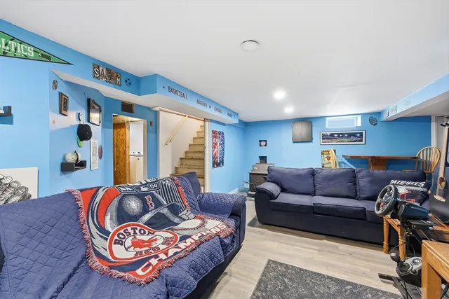 $284,900 | 130 Spear Road, Springfield, MA 01119