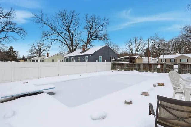 $284,900 | 130 Spear Road, Springfield, MA 01119