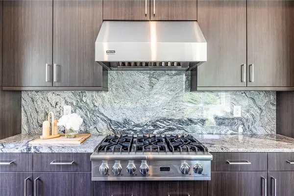 $975,000 | 600 Bonaventure Avenue Northeast, Unit 6, Atlanta, GA 30306