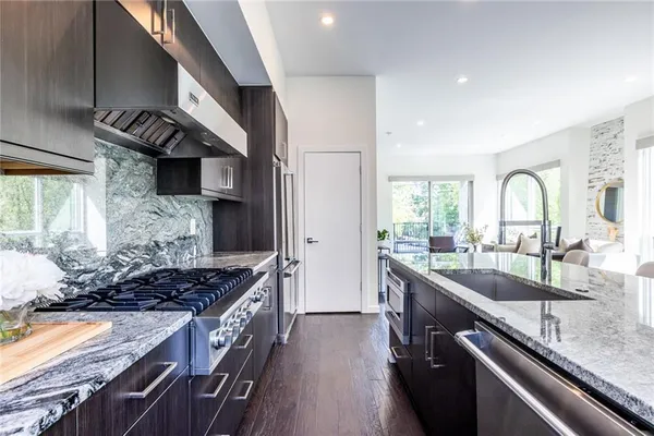 $975,000 | 600 Bonaventure Avenue Northeast, Unit 6, Atlanta, GA 30306