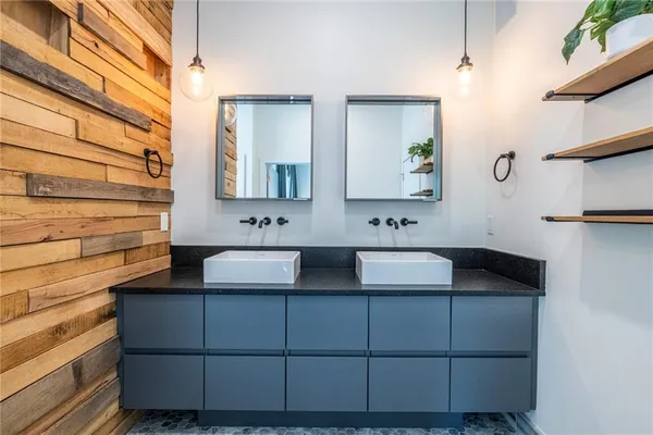 $975,000 | 600 Bonaventure Avenue Northeast, Unit 6, Atlanta, GA 30306