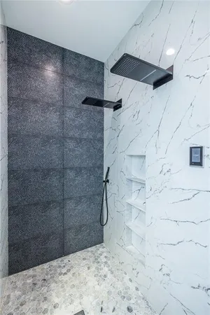 $975,000 | 600 Bonaventure Avenue Northeast, Unit 6, Atlanta, GA 30306