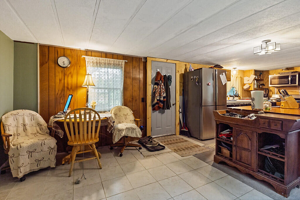 337 Sumner Road Hartford, ME 04220 - Photo 9 of 46 05_BP5A0120_DxO_mls