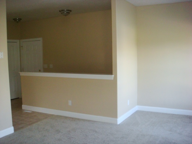 16487 Jackson Road Mishawaka, IN 46544 - Photo 8 of 21