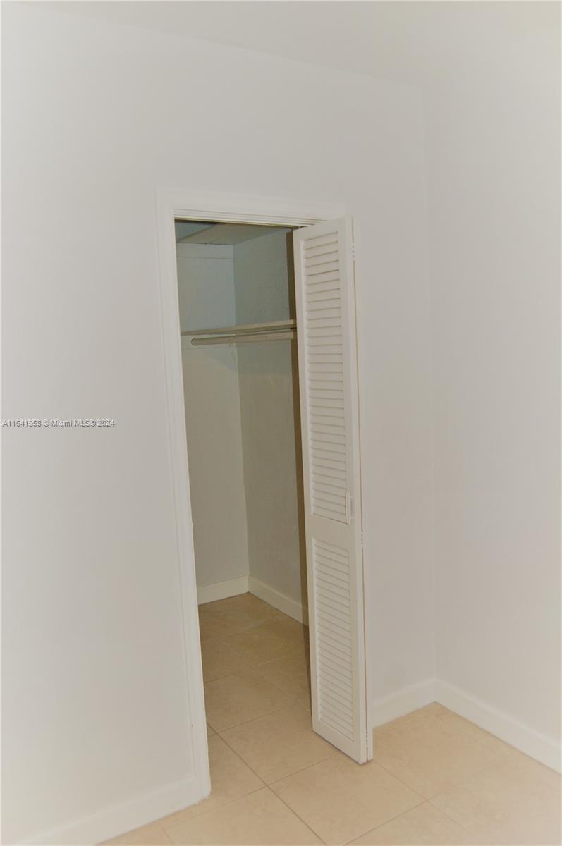 2481 Southwest 11th Street, Unit 2481 Miami, FL 33135 - Photo 6 of 9 a view of small space