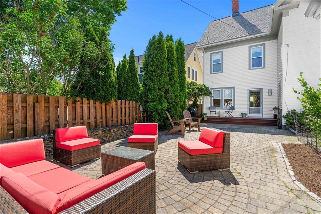 138 Lothrop Street Beverly, MA 01915 - Photo 39 of 42