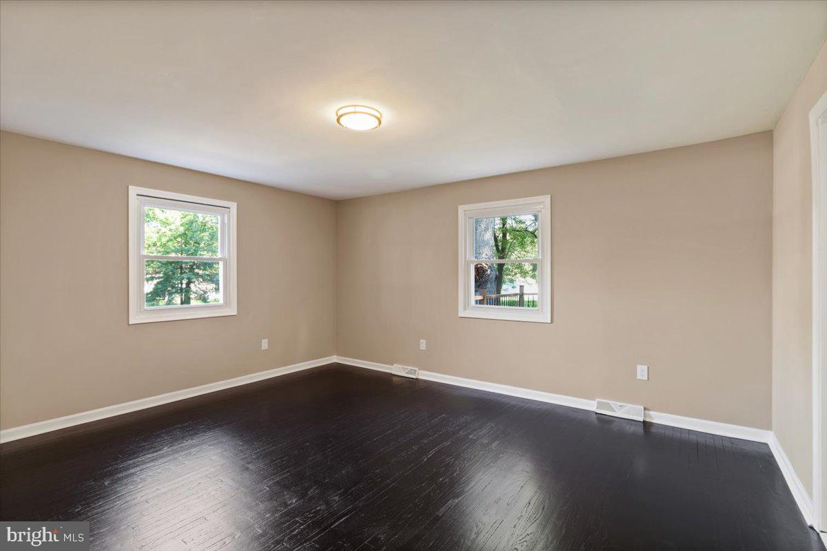 117 Pawnee Road Doylestown, PA 18901 - Photo 11 of 29 Master Bedroom