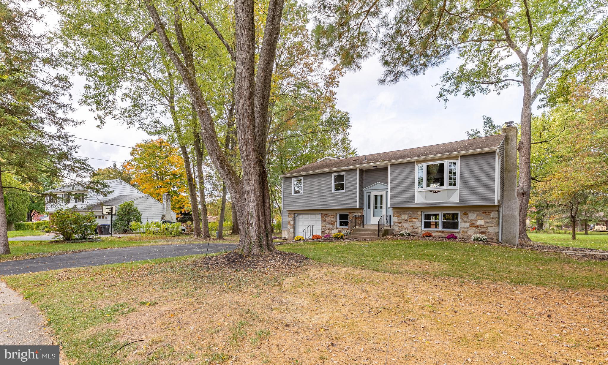 117 Pawnee Road Doylestown, PA 18901 - Photo 2 of 29 Gallery Image 2