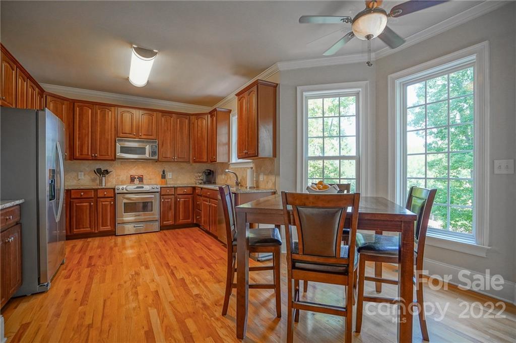 138 Roundstone Road Troutman, NC 28166 - Photo 18 of 48 Gallery Image 18