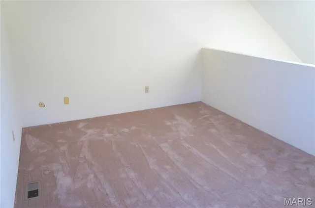 $850 | 818 White Oak Drive, Unit 4, O'Fallon, IL 62269