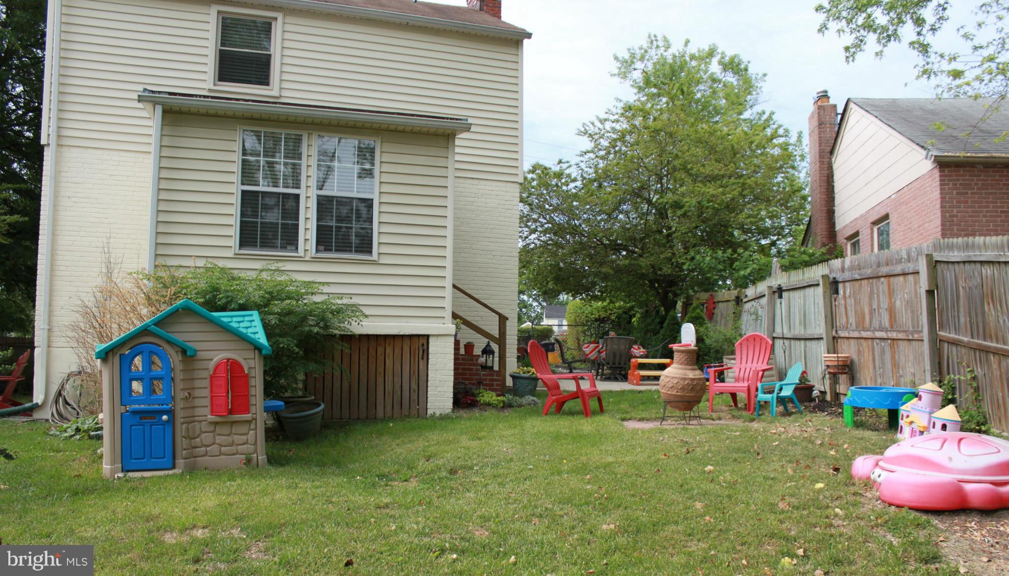 6922 Annapolis Road New Carrollton, MD 20784 - Photo 20 of 24 Exterior (Rear)