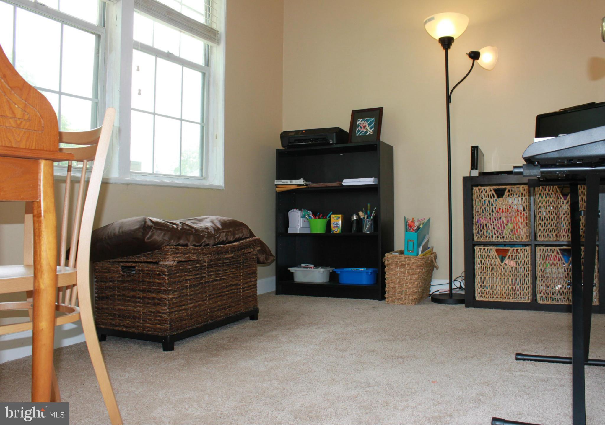 6922 Annapolis Road New Carrollton, MD 20784 - Photo 9 of 24 Home Office / Nursery / Study