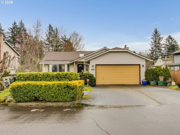 $499,900 | 204 Crestwood Street, Fairview, OR 97024