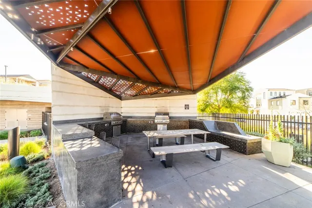 $5,500 | 155 Baluster, Irvine, CA 92618