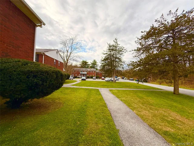 $179,000 | 5 Wildwood Drive, Unit 9A, Wappingers Falls, NY 12590