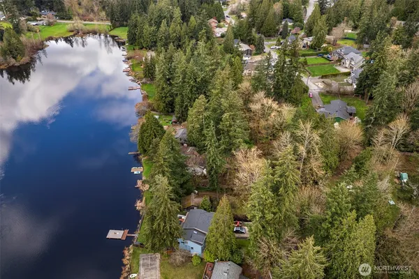$275,000 | 13625 East Lake Kathleen Drive Southeast, Renton, WA 98059