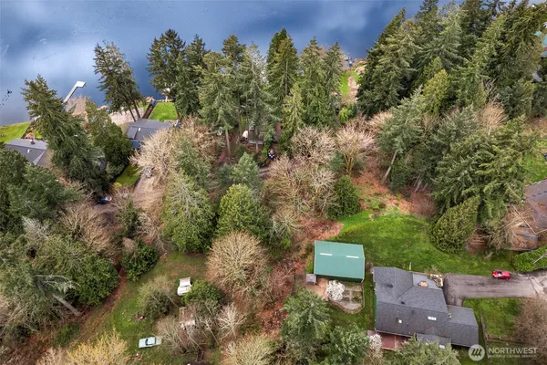 $275,000 | 13625 East Lake Kathleen Drive Southeast, Renton, WA 98059