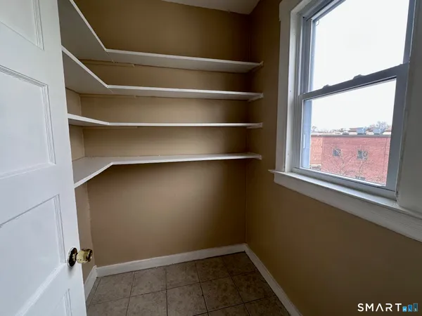 $1,700 | 22-24 Bushnell Street, Hartford, CT 06114