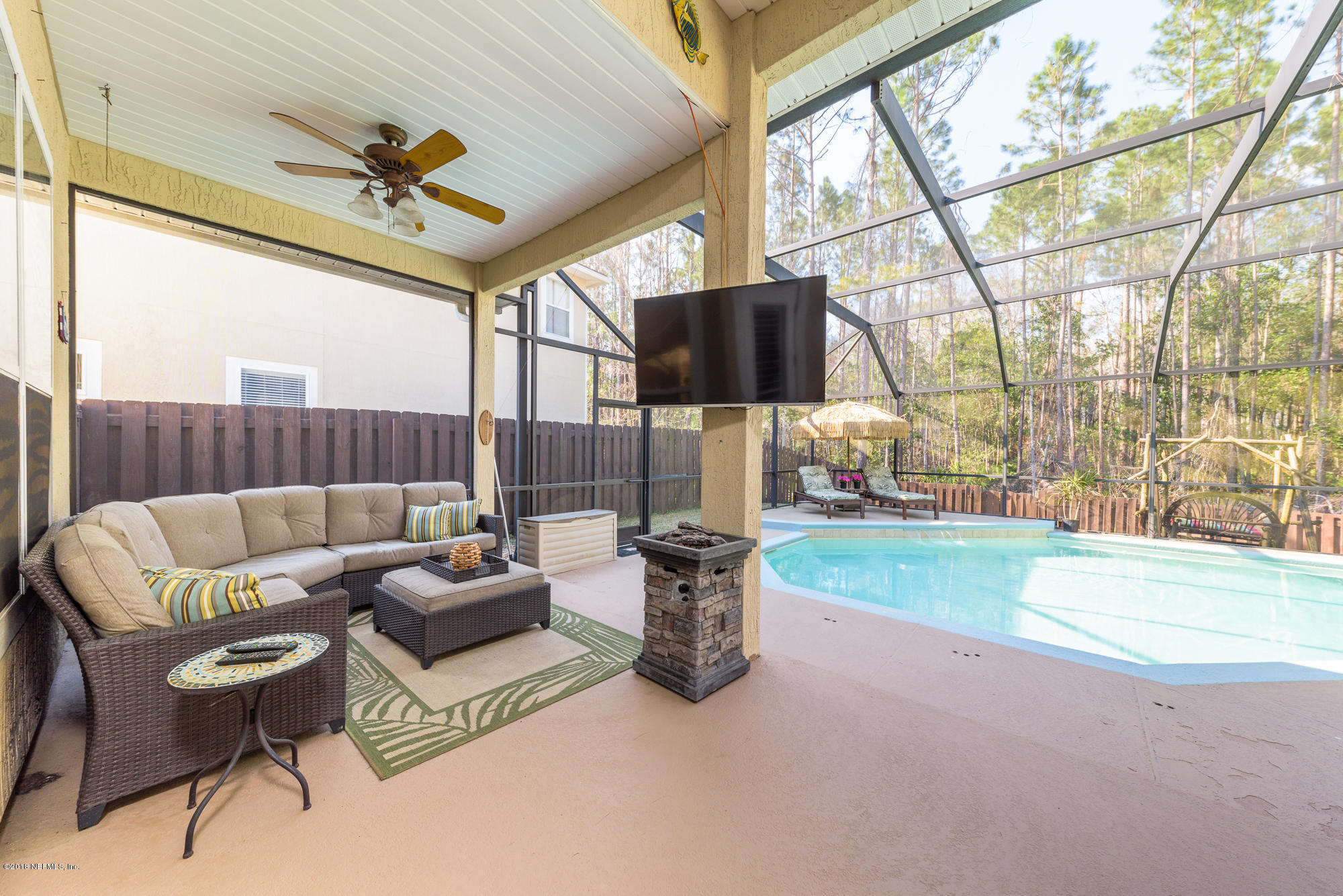 6175 Wakulla Springs Road Jacksonville, FL 32258 - Photo 30 of 40 Covered & Screened Lanai