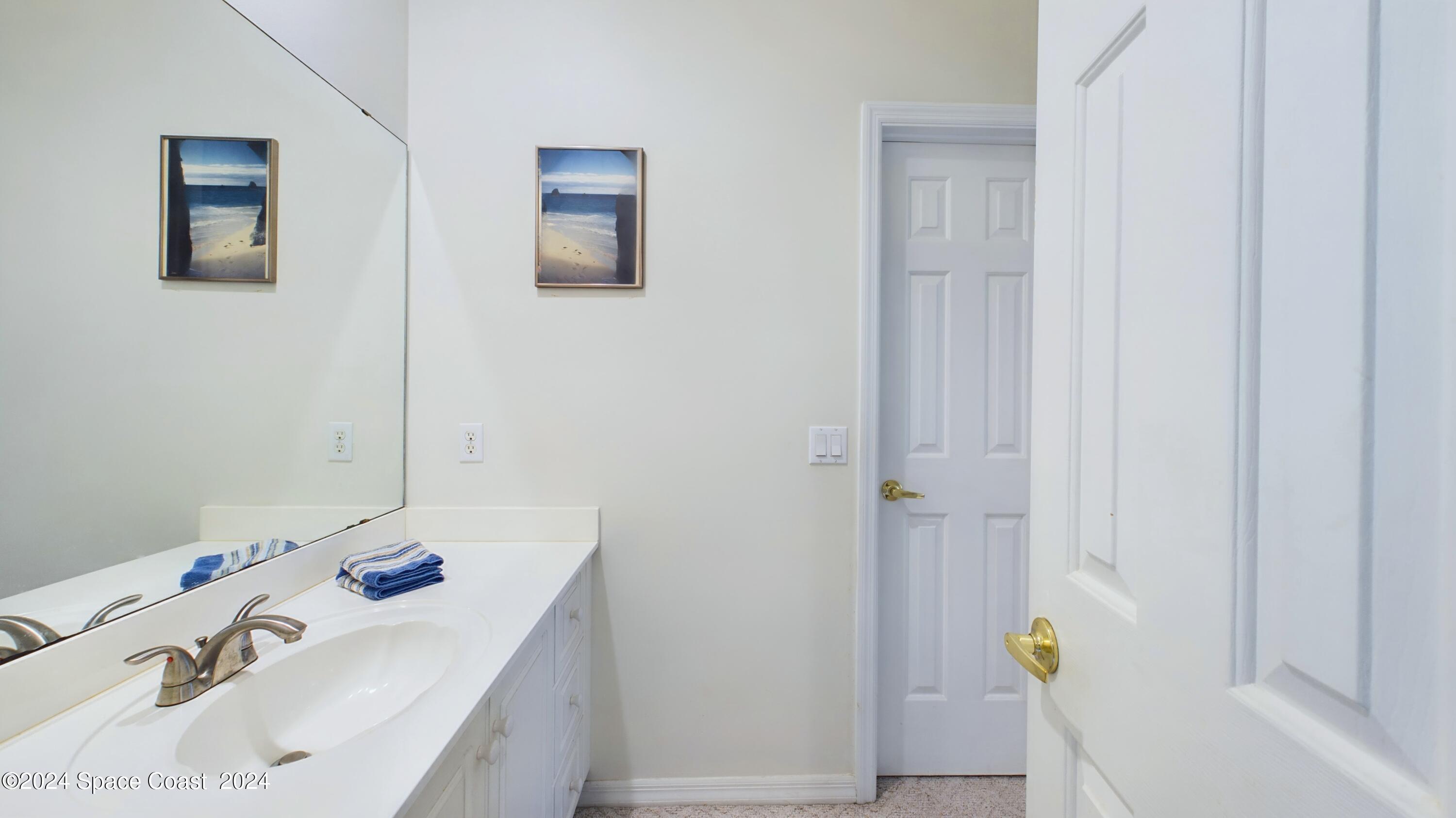 7746 Windover Way Titusville, FL 32780 - Photo 51 of 61 Upstairs Jack & Jill