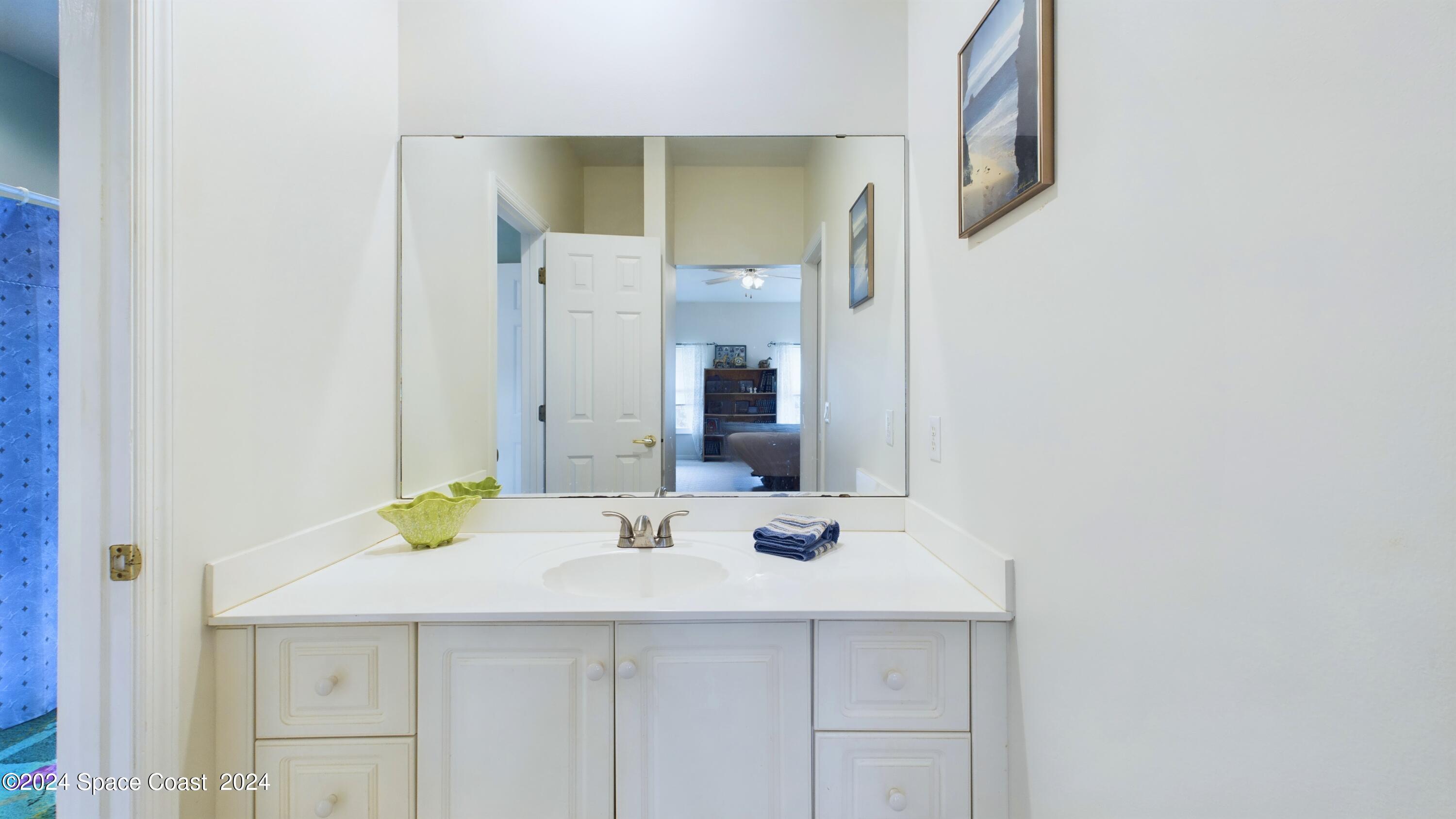 7746 Windover Way Titusville, FL 32780 - Photo 52 of 61 Upstairs Jack & Jill