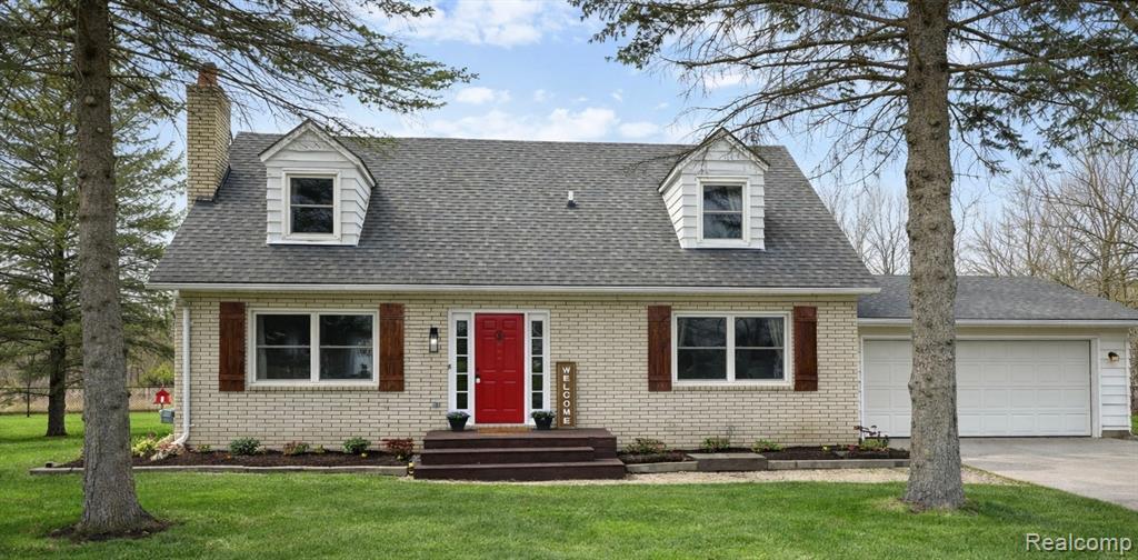 4837 Mack Road Howell, MI 48855 - Photo 1 of 31