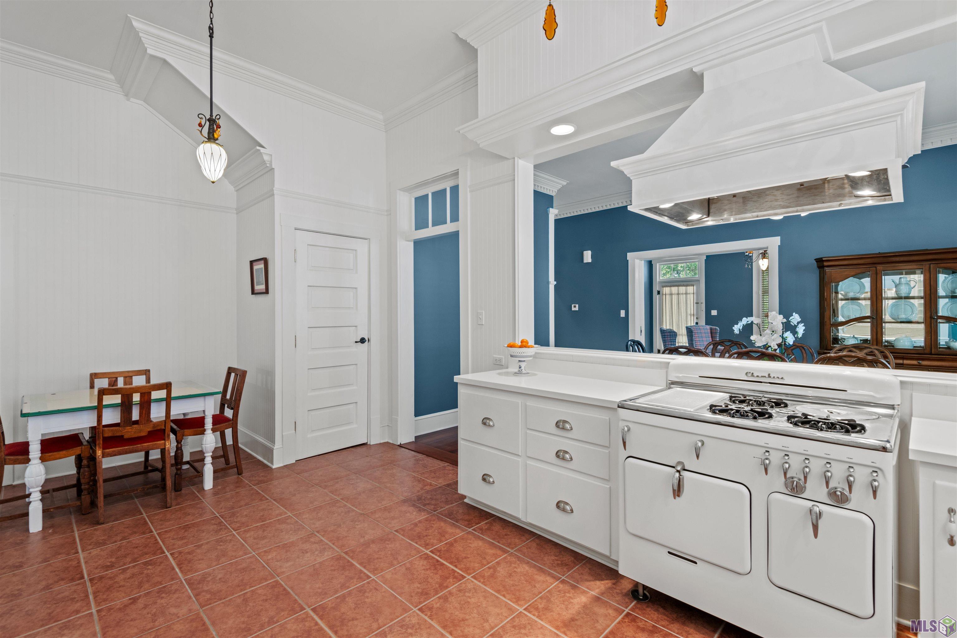 631 Verret Street Houma, LA 70360 - Photo 5 of 38 Kitchen