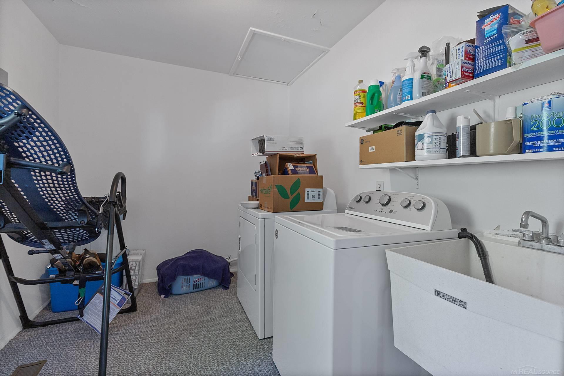 47558 Roland Street Utica, MI 48317 - Photo 8 of 22 50158431-239b1ee9-dc48-4496-9370-3100160ef1e1.JPG