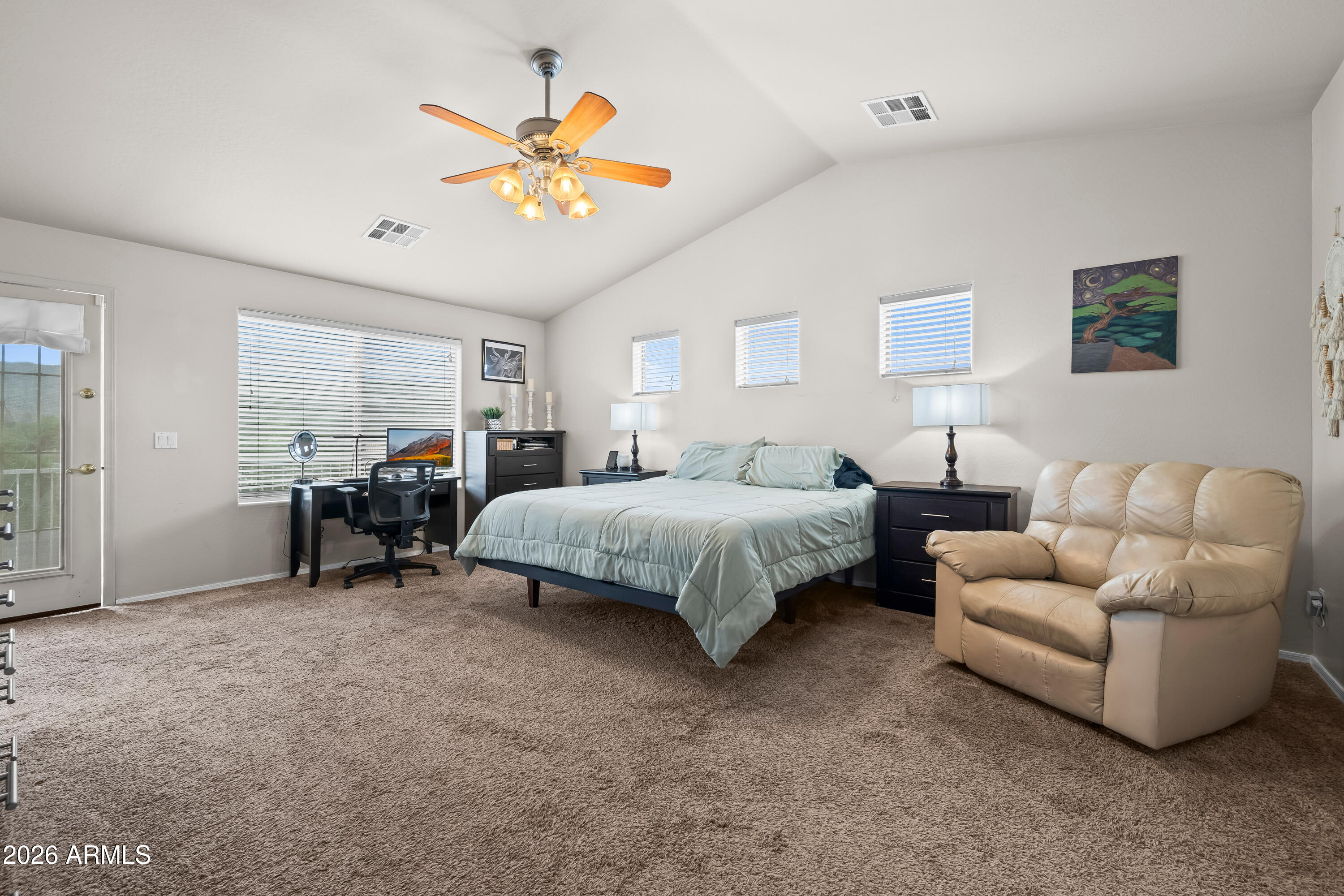 2011 West Branham Lane Phoenix, AZ 85041 - Photo 19 of 42 DSC_2658