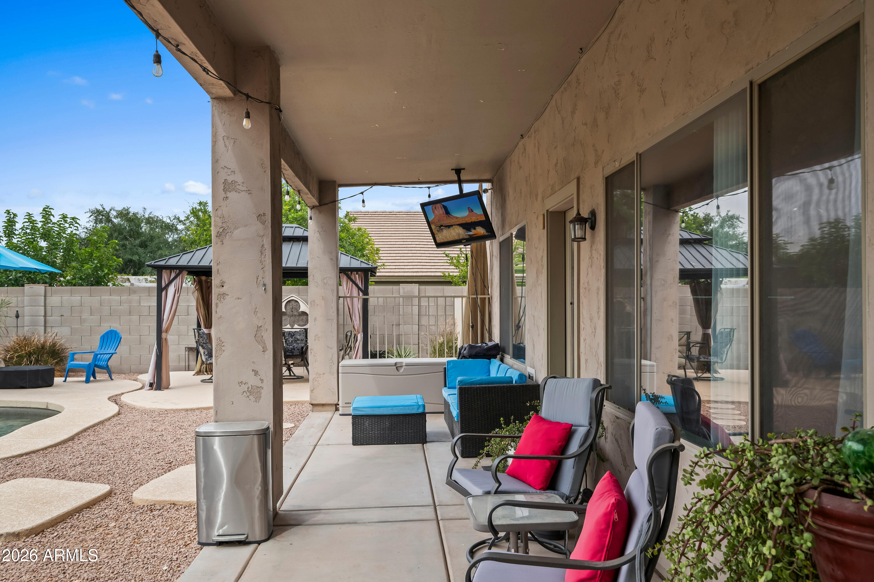 2011 West Branham Lane Phoenix, AZ 85041 - Photo 38 of 42 DSC_2724