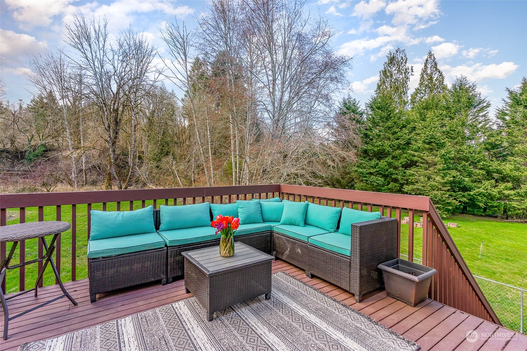 15503 Cedar Grove Road Southeast Issaquah, WA 98027 - Photo 21 of 27 a view of deck with patio