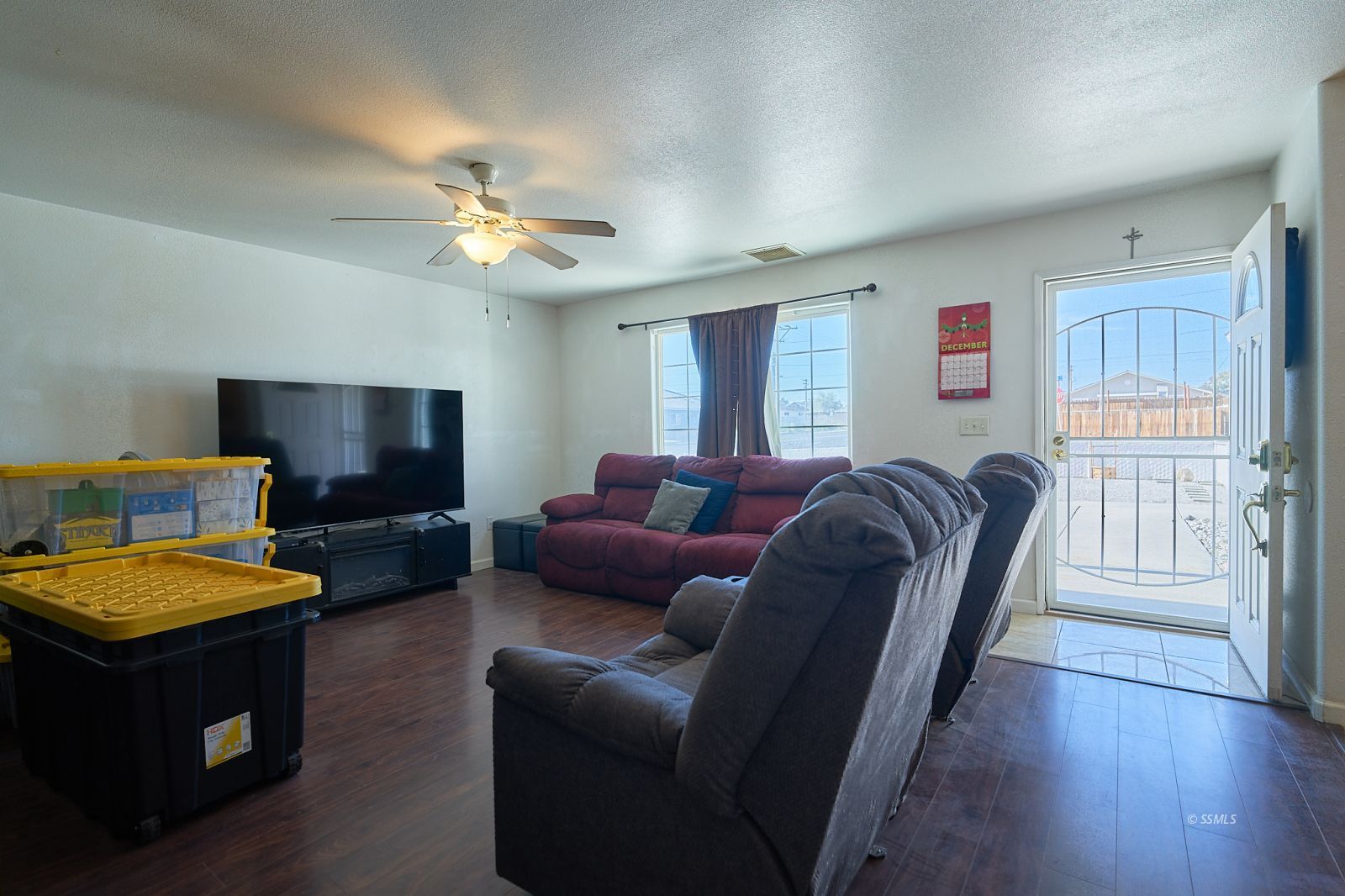 1240 South McCall Street Ridgecrest, CA 93555 - Photo 8 of 32 Gallery Image 8