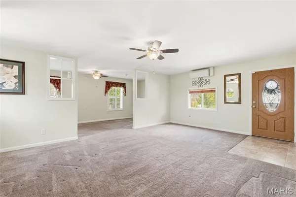 $700,000 | 22146 Glen Ellen Lane, Warrenton, MO 63383