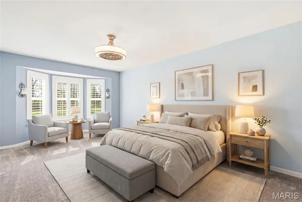 $700,000 | 22146 Glen Ellen Lane, Warrenton, MO 63383