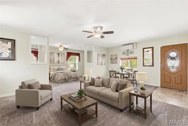 $700,000 | 22146 Glen Ellen Lane, Warrenton, MO 63383