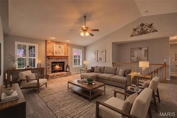 $700,000 | 22146 Glen Ellen Lane, Warrenton, MO 63383