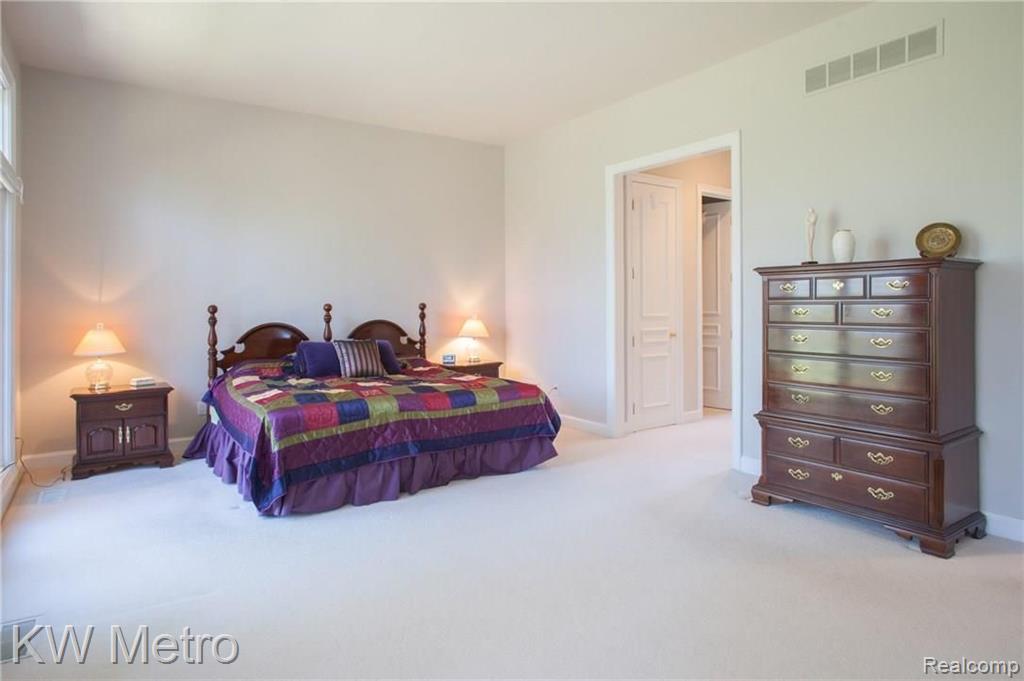 6700 Cornerstone Lane Rochester Hills, MI 48306 - Photo 27 of 66