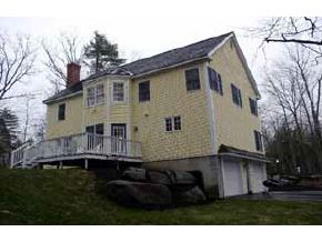 31 Ross Road Durham, NH 03824 - Photo 2 of 5