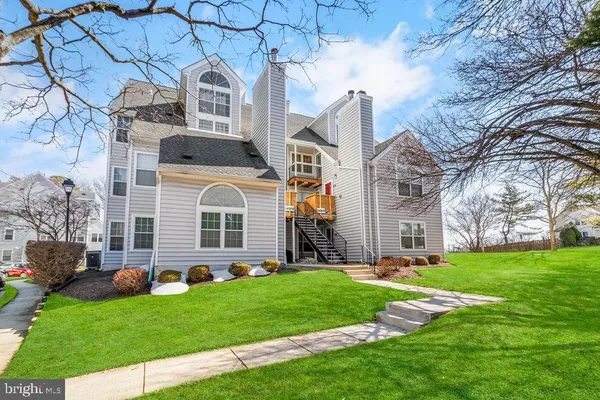 $2,100 | 14006 Vista Drive, Unit 7, Laurel, MD 20707