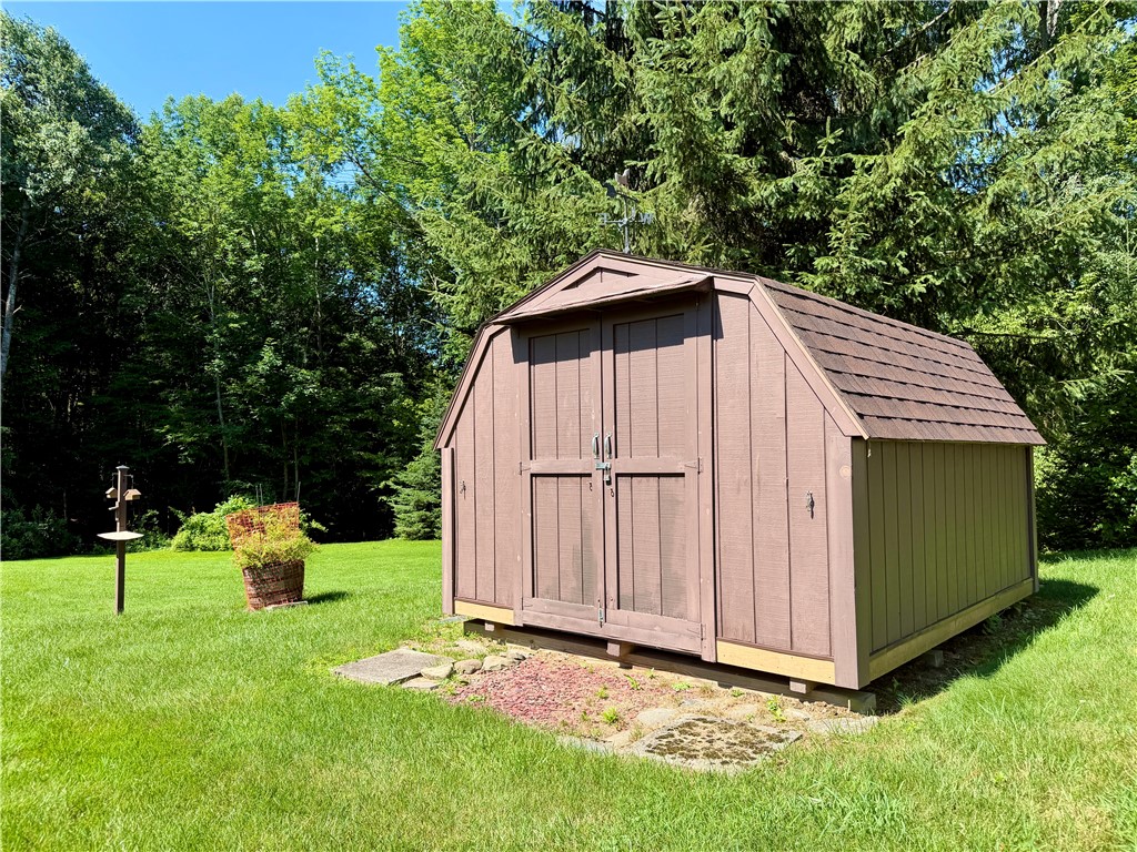 148 Collins Drive Oneonta, NY 13820 - Photo 32 of 36